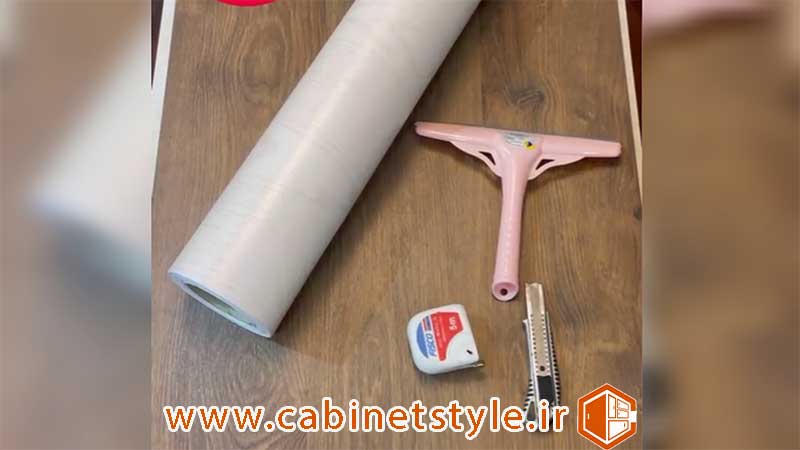 آموزش نصب برچسب کابینت